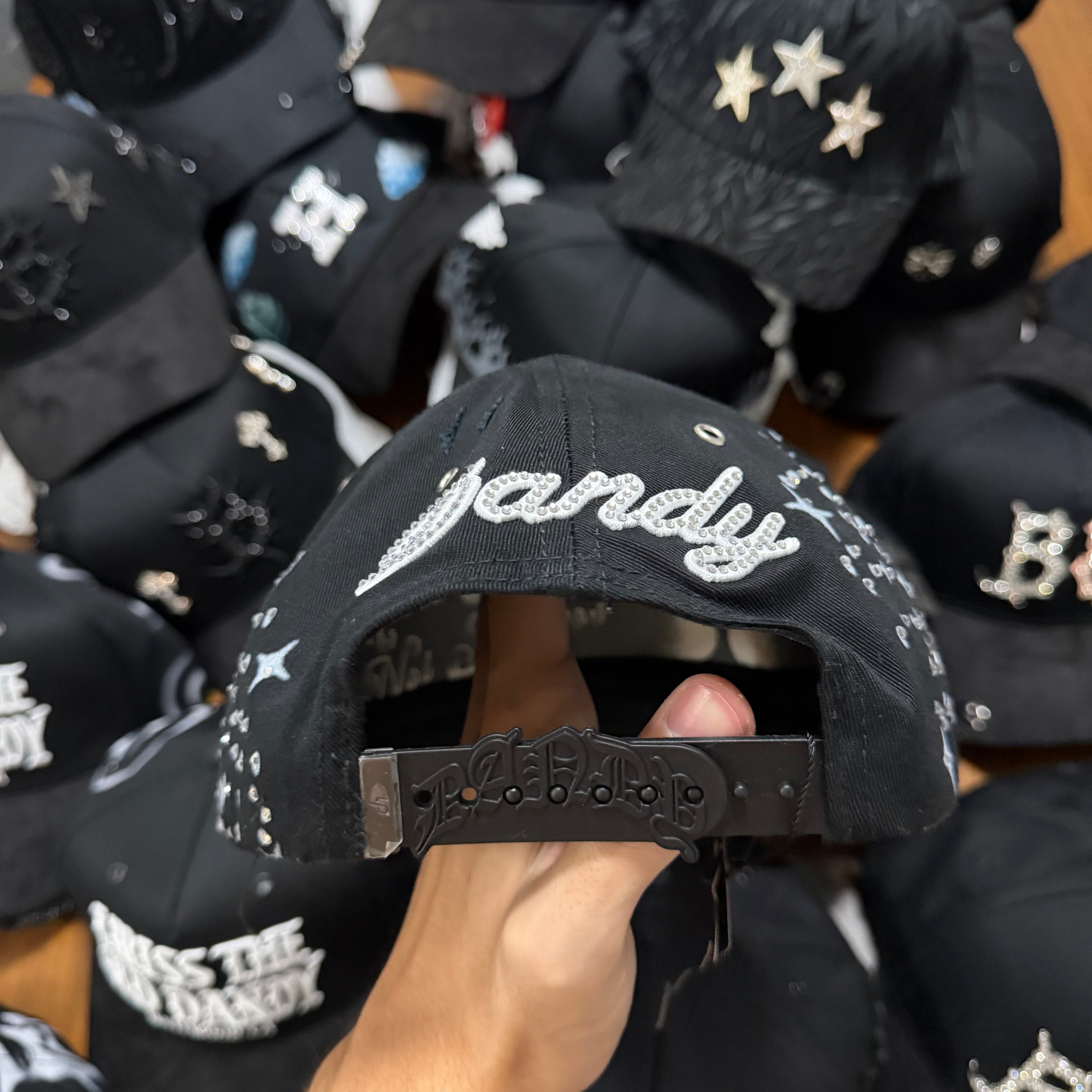 DANDY HATS MAKE MONEY NOT AMIGOS