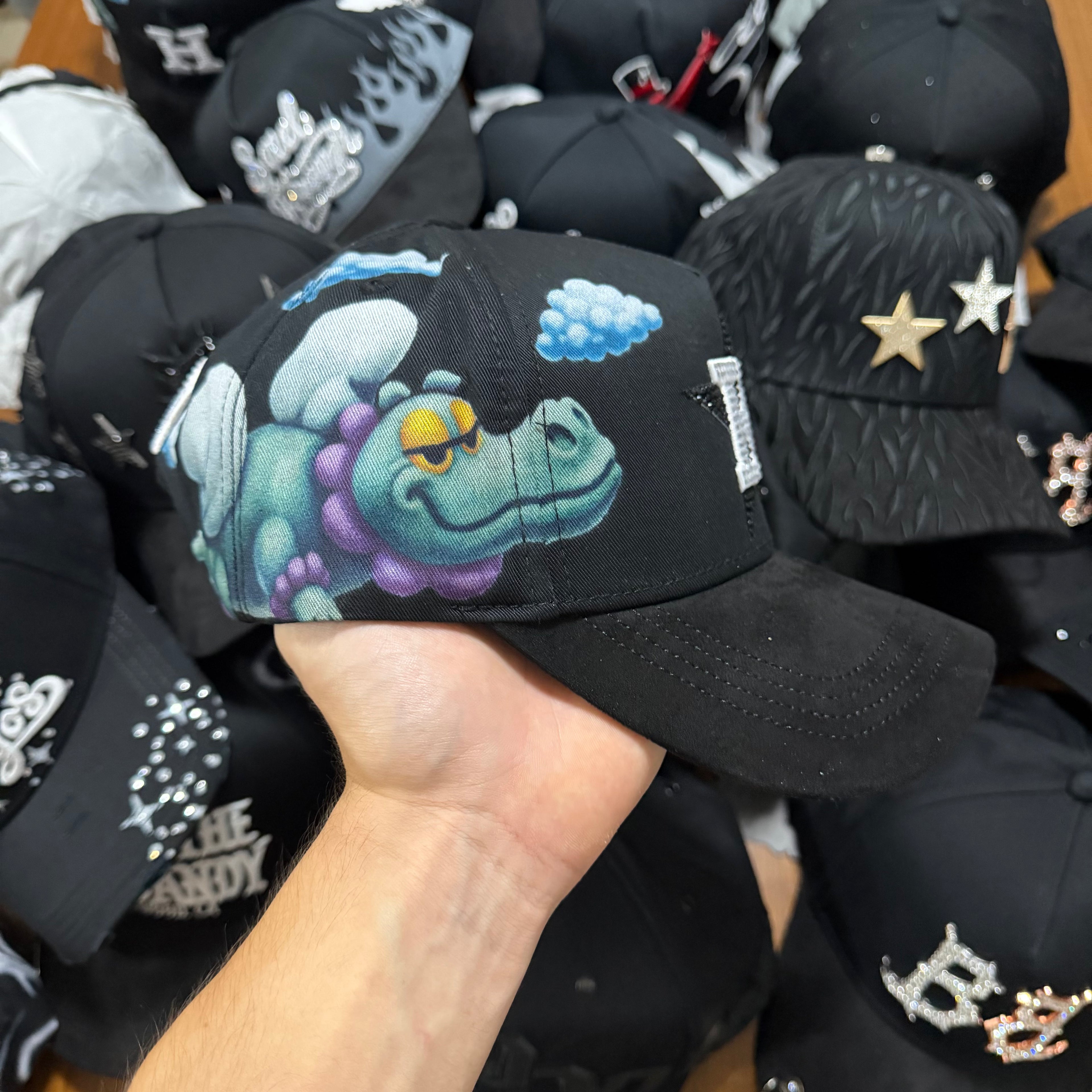 DANDY HATS - DIAS NUBLADOS