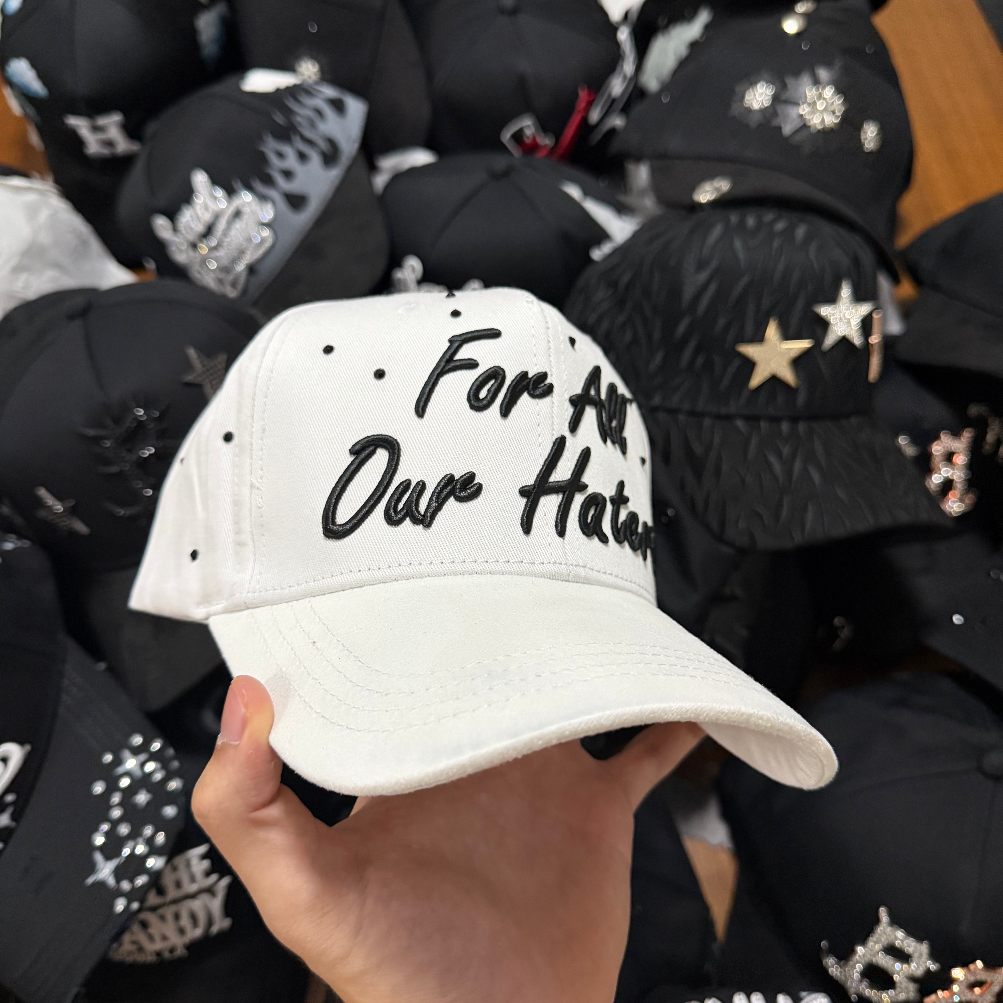 DANDY HATS "TOMBO FRIENDS & FAMILY"