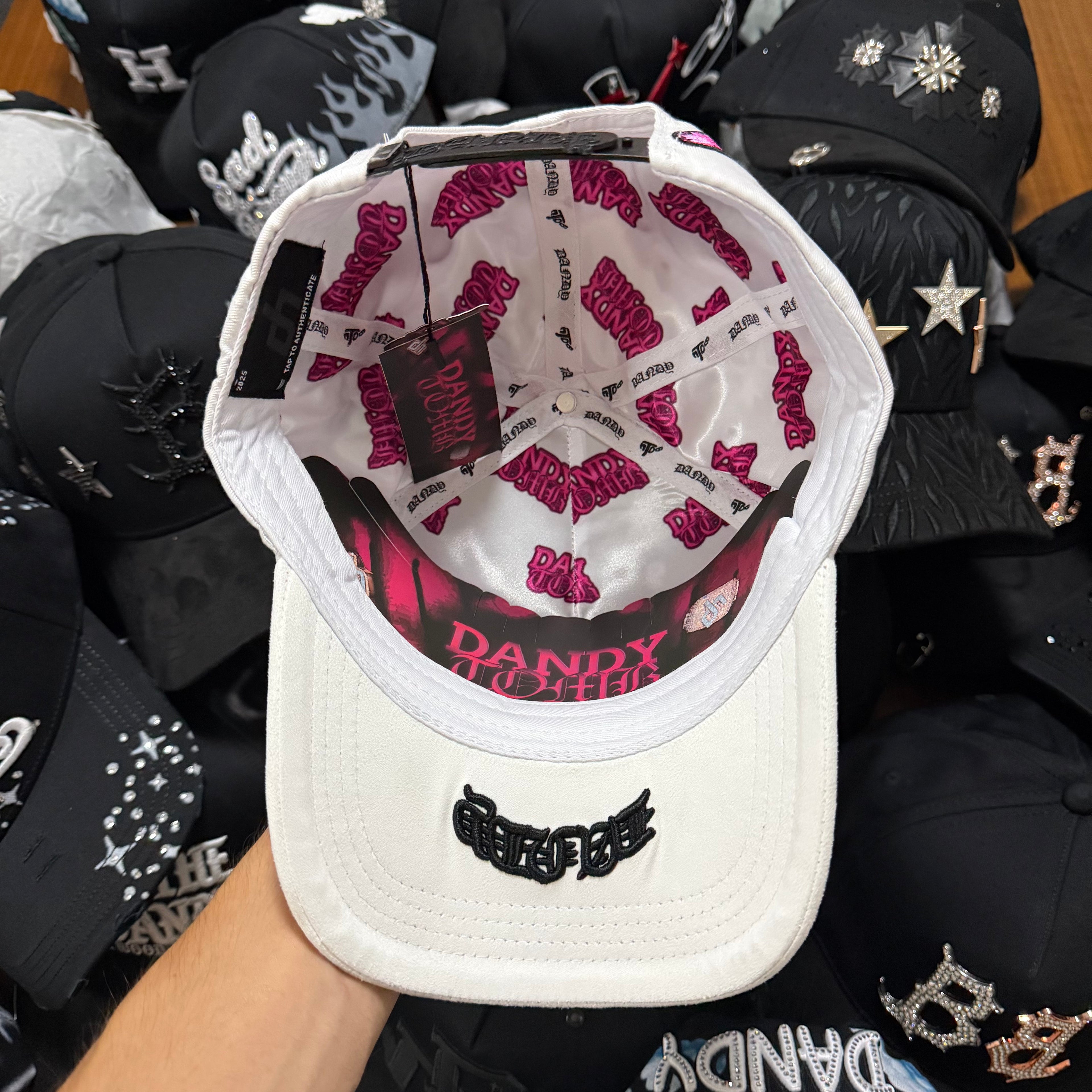 DANDY HATS "TOMBO FRIENDS & FAMILY"