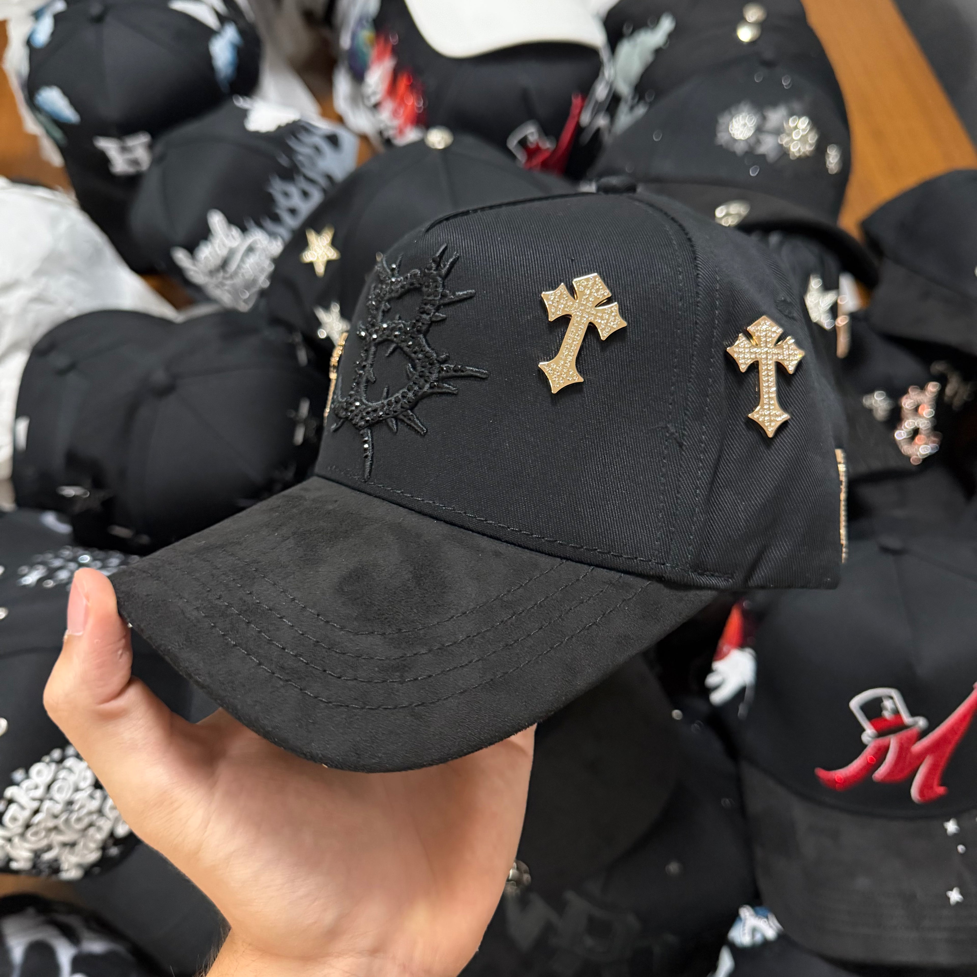 BARBAS HATS "B CROSS 24K"