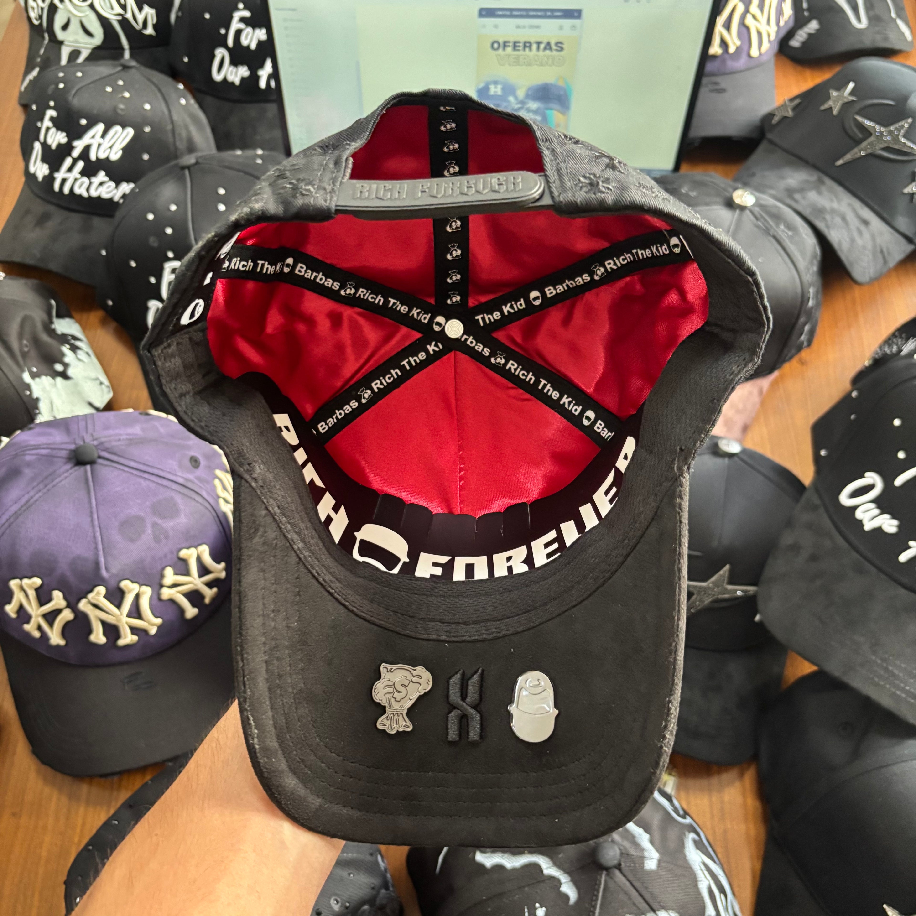 BARBAS HATS "CHROME I BLACK OUT"
