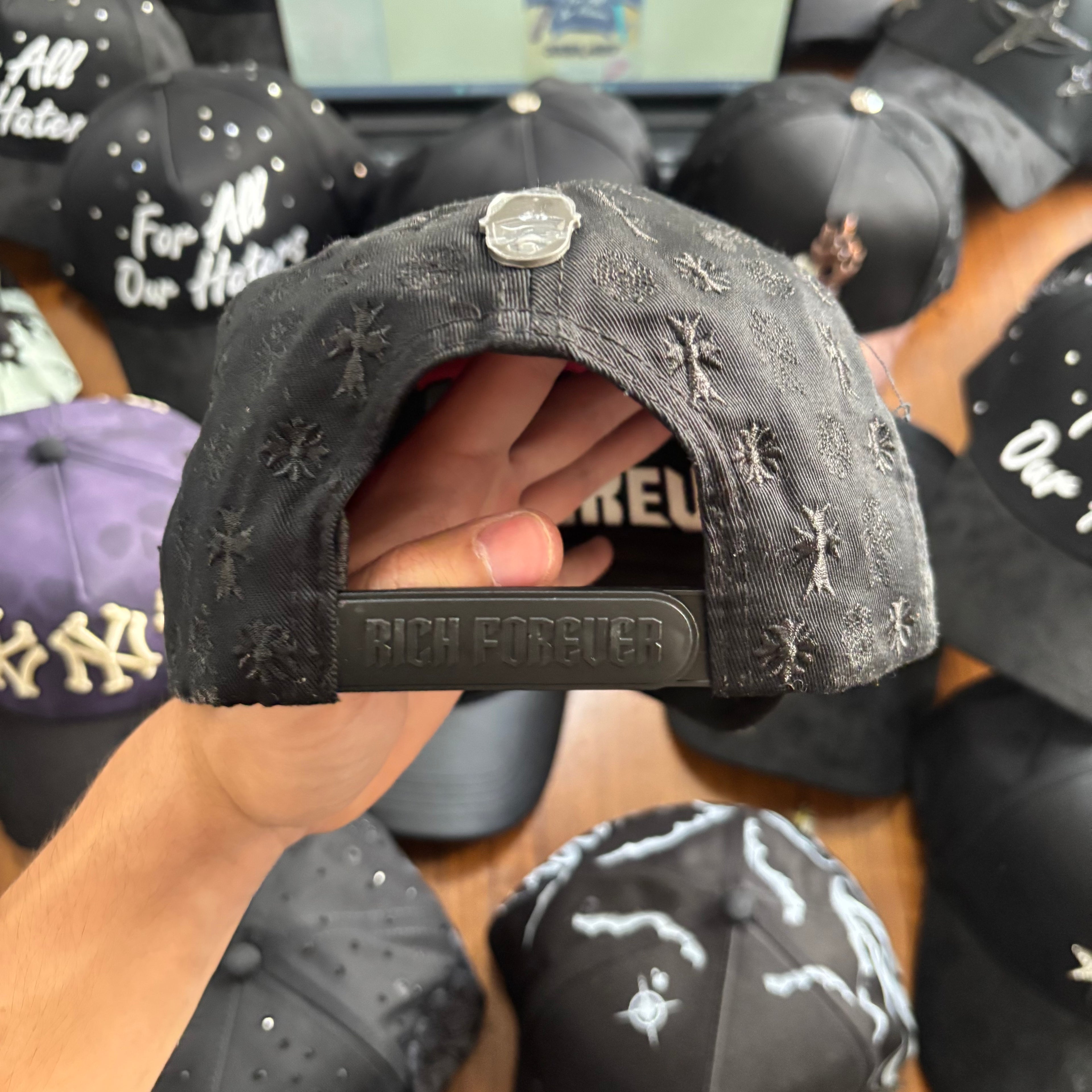 BARBAS HATS "CHROME I BLACK OUT"