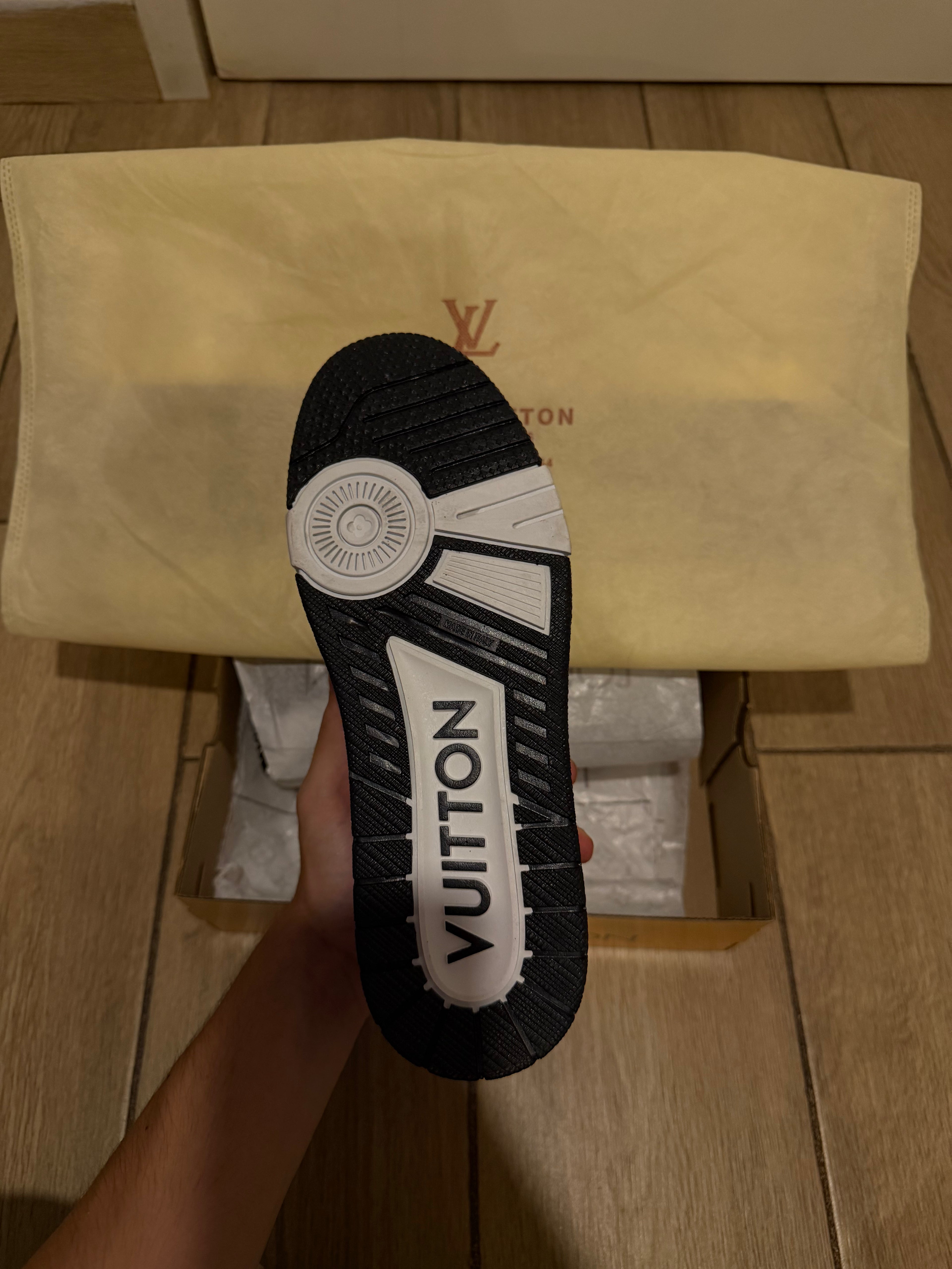 LV TRAINERS