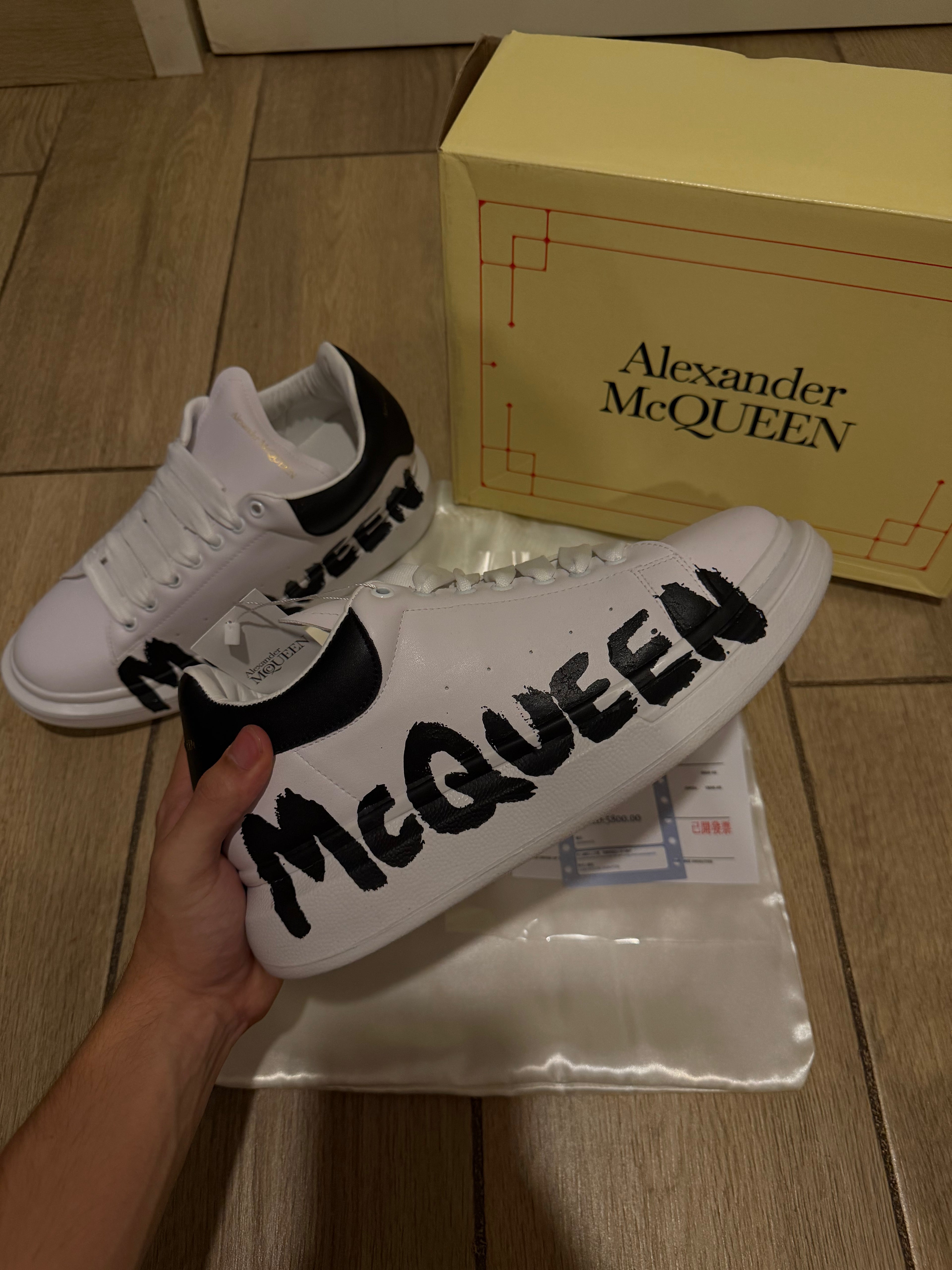 ALEXANDER MQUEEN ROTULADO